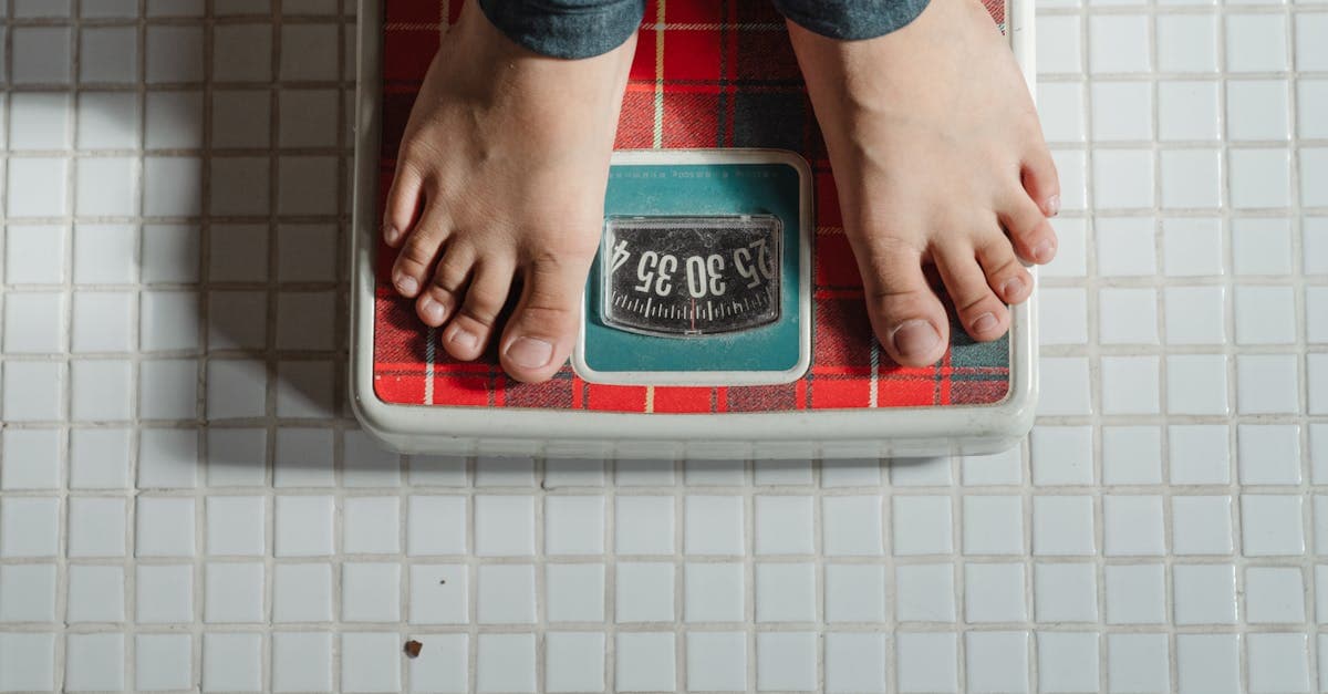 Cover Image for Shed Pounds Safely: The Ultimate Guide to Innovative Weight Loss Solutions